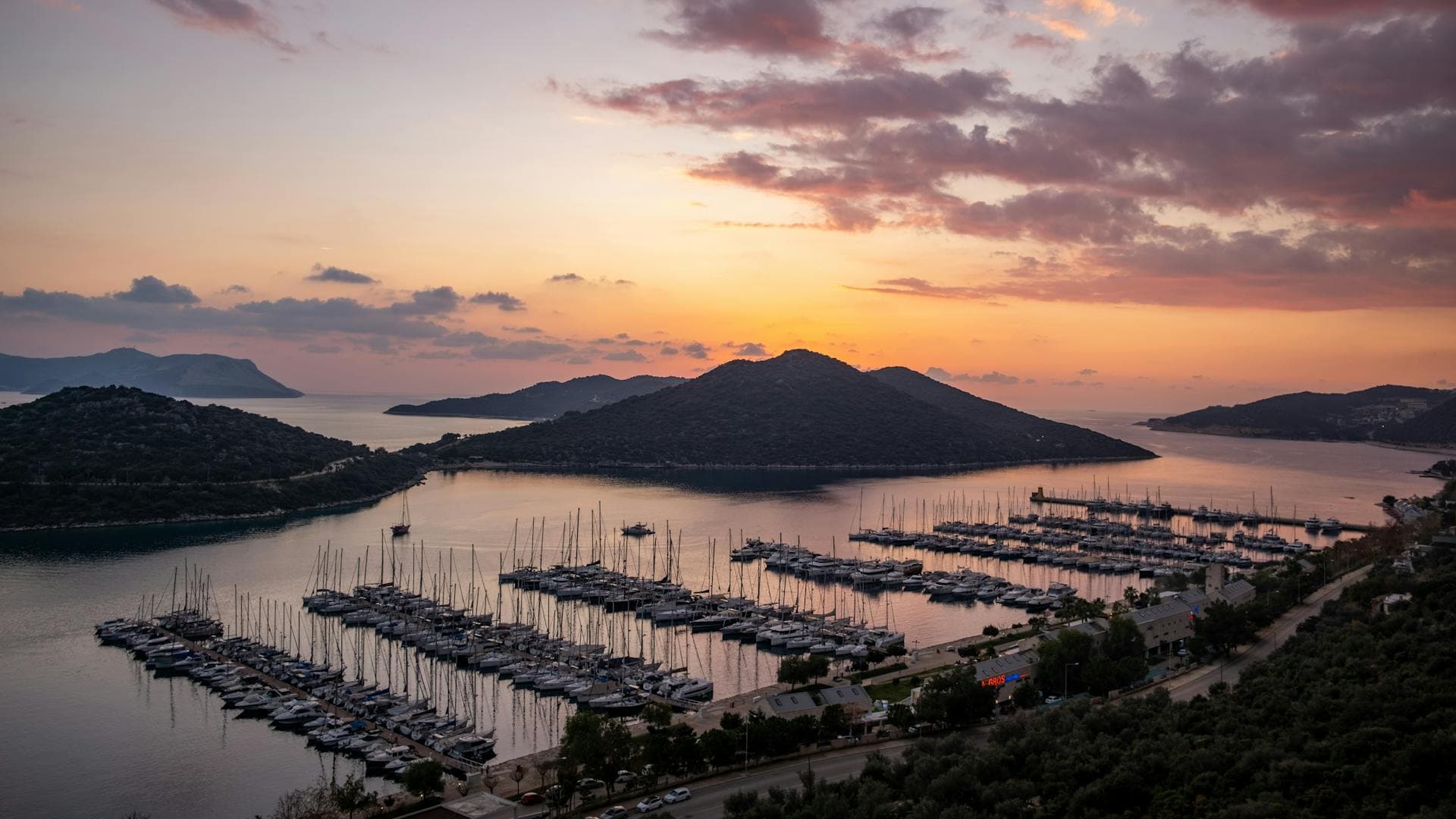 Kaş Marina